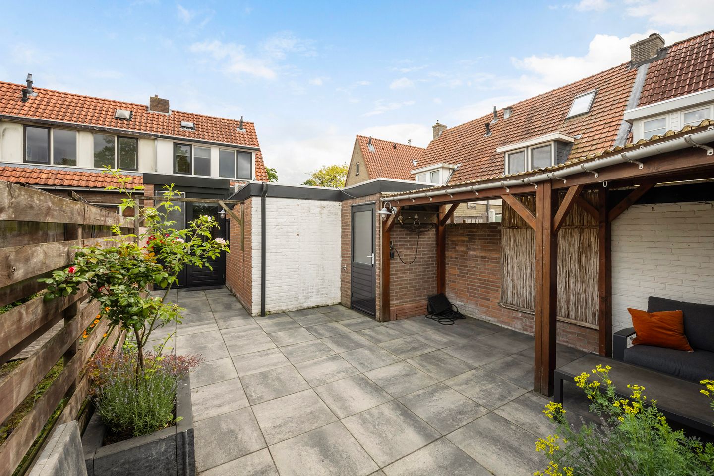 Foto 25 van M A de Ruyterstraat 27