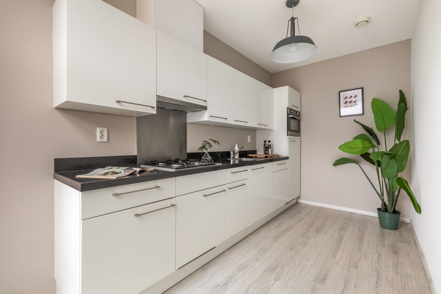 Foto 10 van Wijttenbachstraat 45-B