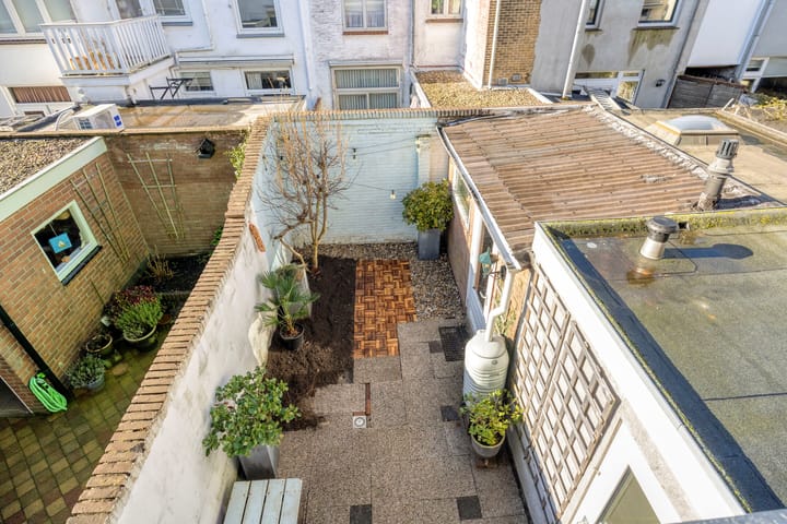 Foto 4 van Van Brederodestraat 52