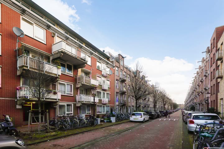 Photo 4 of Tweede Atjehstraat 3-E