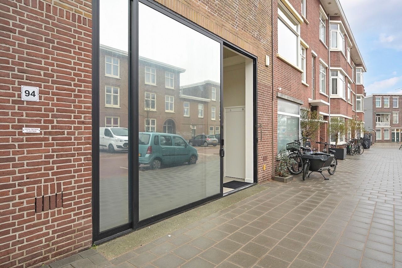 Bekijk foto 2 van Gevers Deynootstraat 94