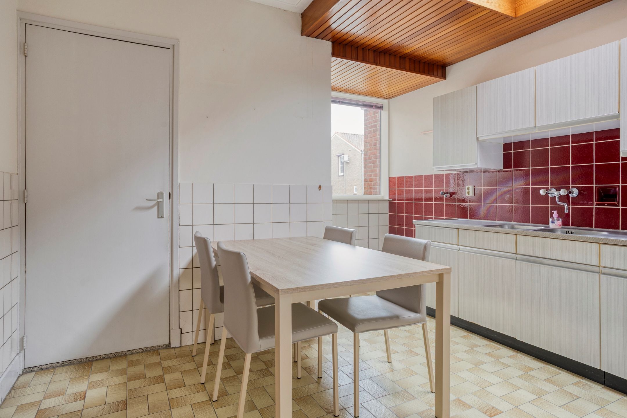 Photo 9 of Willem Alexanderstraat 16