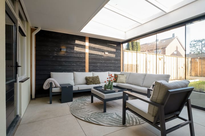 Photo 3 of Begoniastraat 10