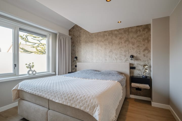 Photo 16 of Begoniastraat 10