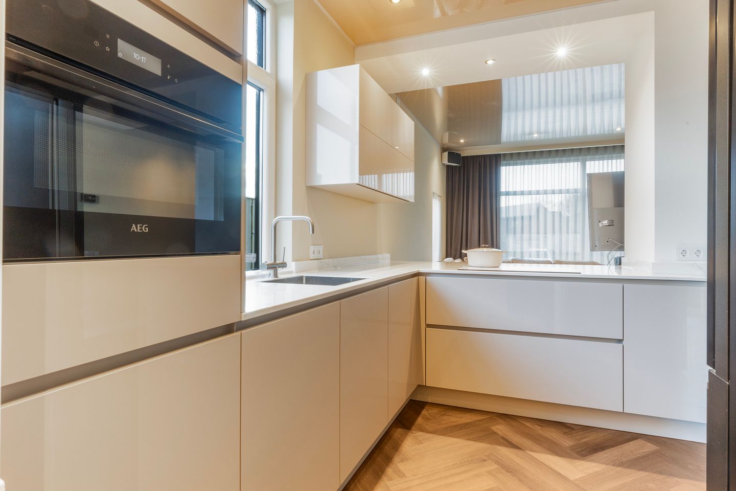 Photo 10 of Lepelaarweg 5