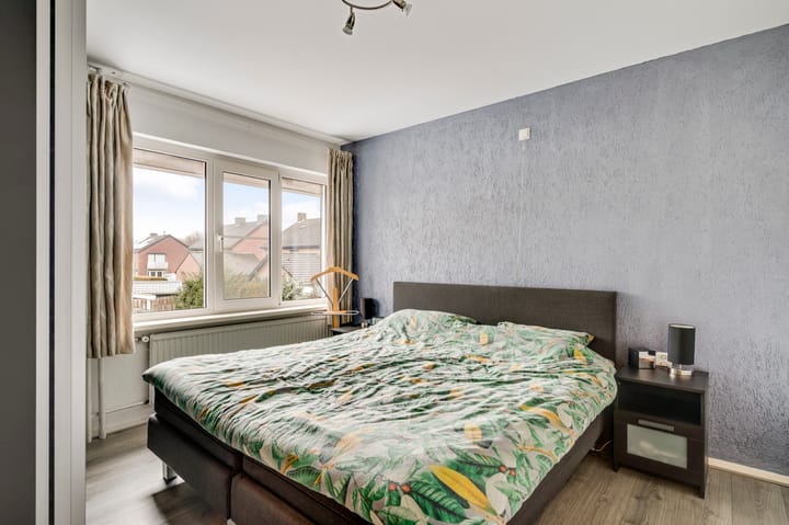 Photo 3 of Begoniastraat 33