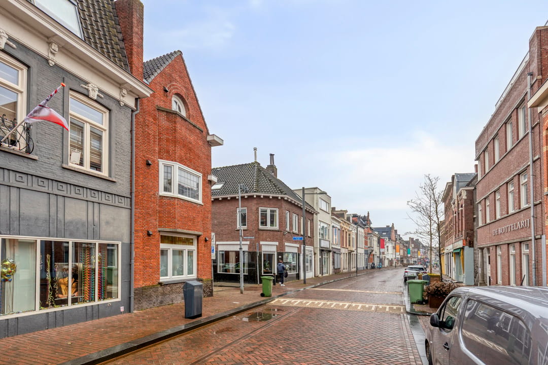 Photo 41 of Boomgaardstraat 1-E