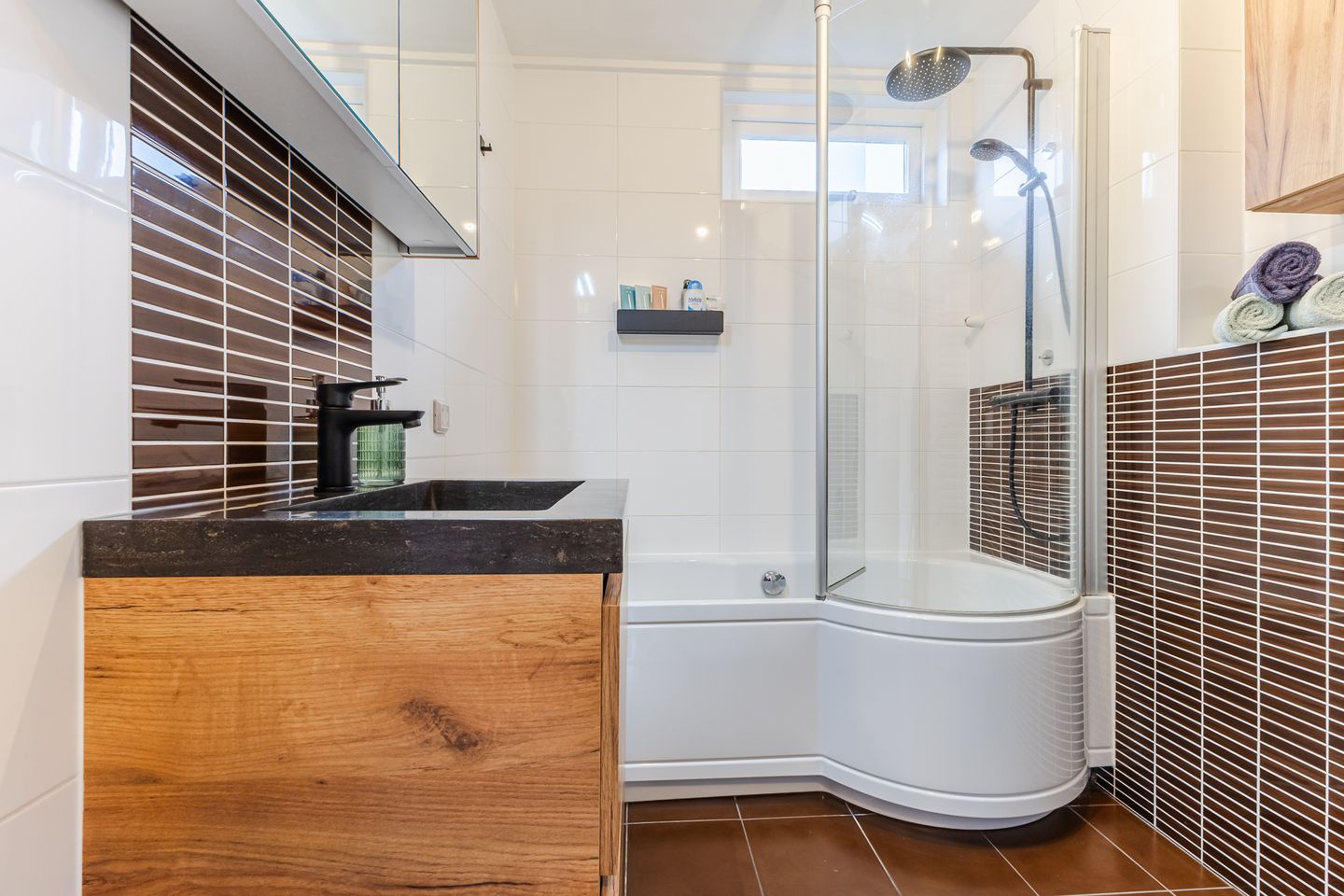 Foto 19 van Basilicumhof 33