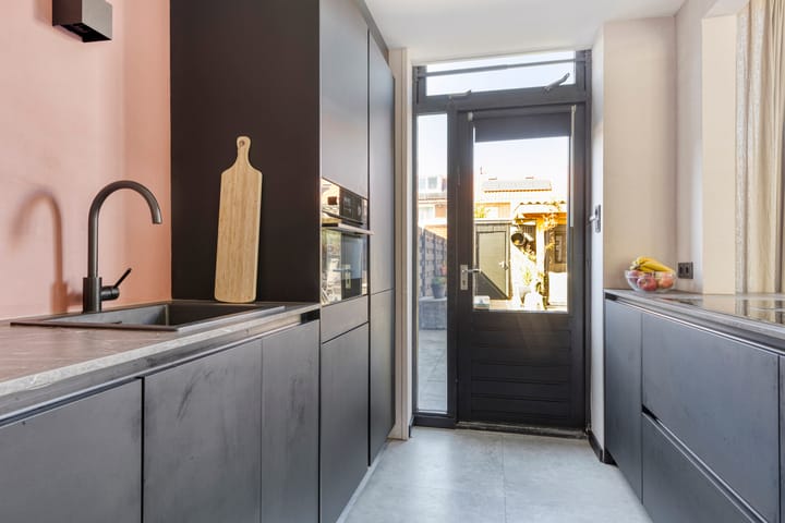 Foto 10 van Leon van Heilstraat 34