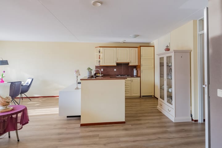 Foto 12 van Lariksstraat 13