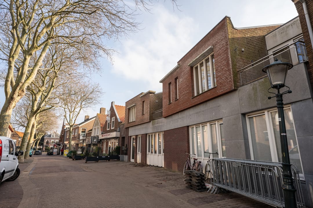 Photo 2 of Parkstraat 20