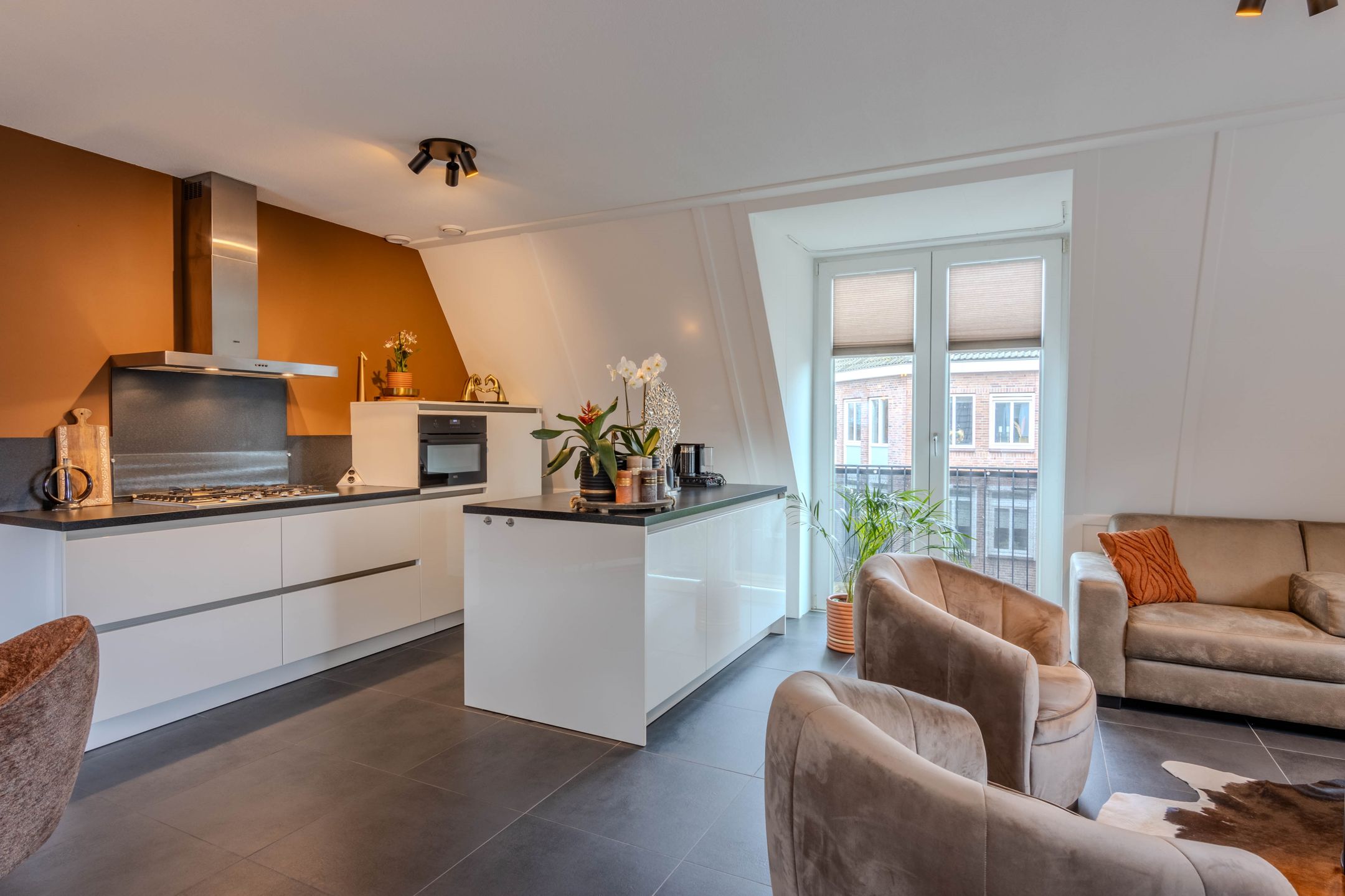 Photo 12 of Achterstraat 6