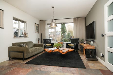 J.E.S. Holthausstraat 2 secondary image