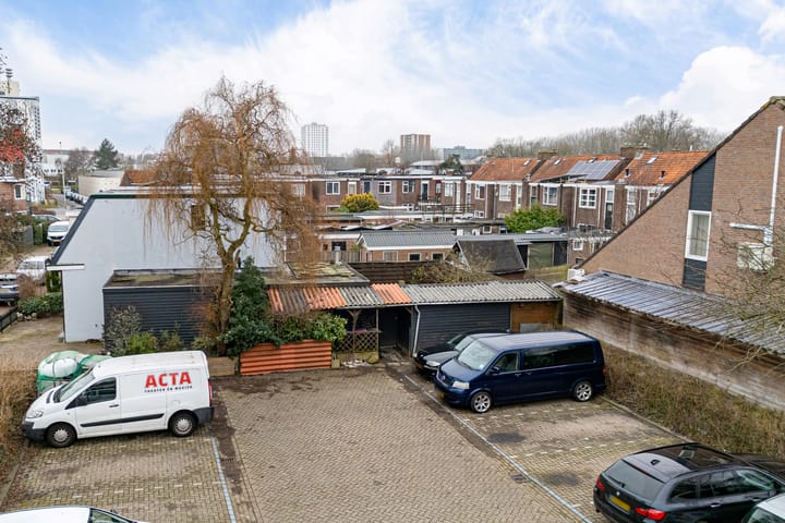 Foto 3 van Wiardastraat 28