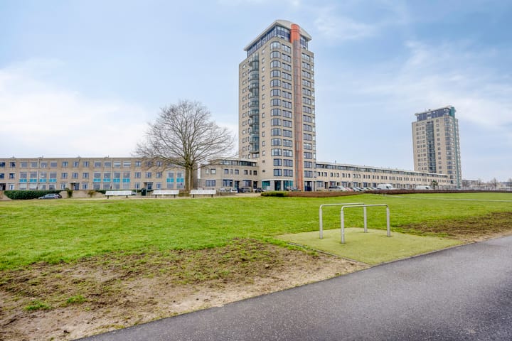 Foto 32 van Maasboulevard 88-D