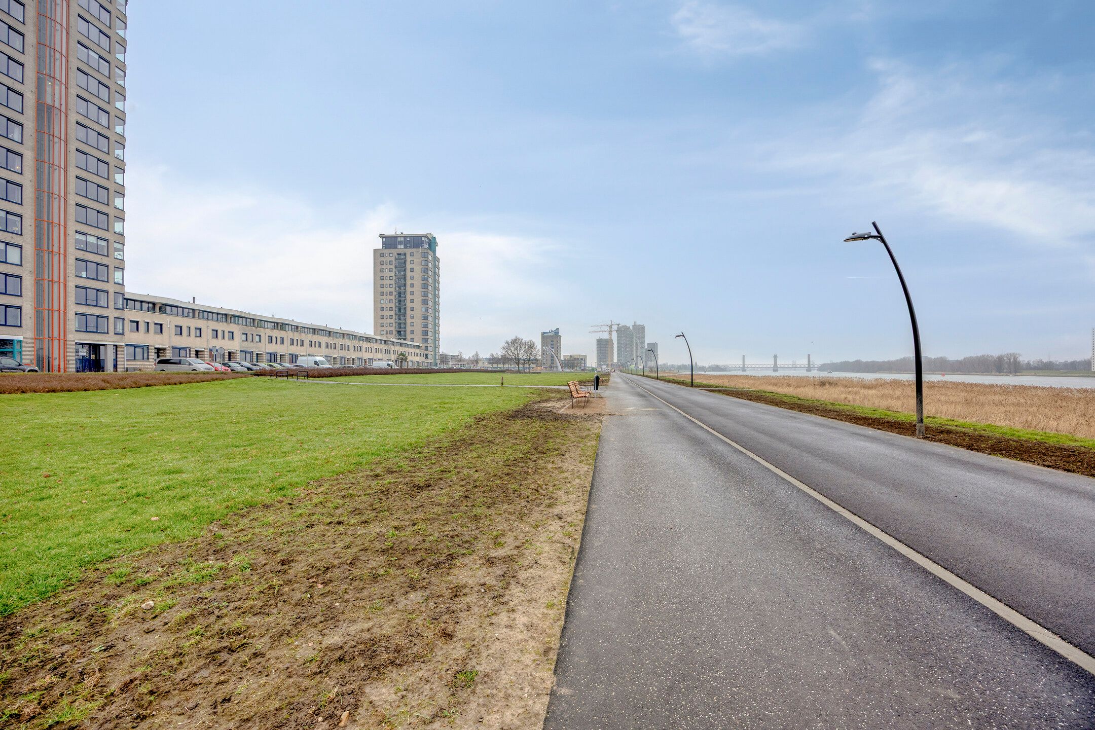 Foto 33 van Maasboulevard 88-D