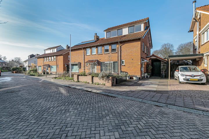 Koningin Wilhelminalaan 19