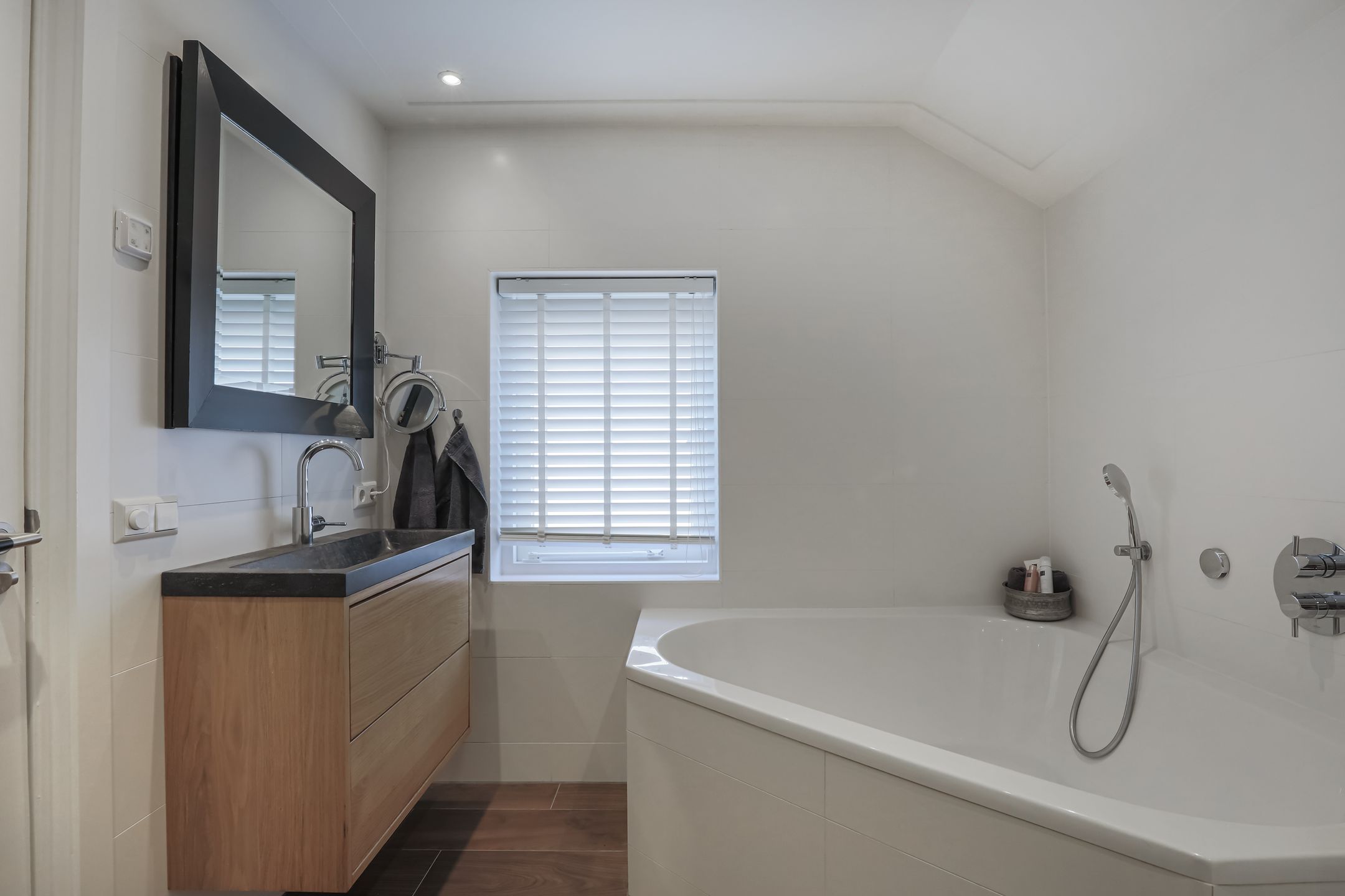 Foto 27 van Koningin Wilhelminalaan 19