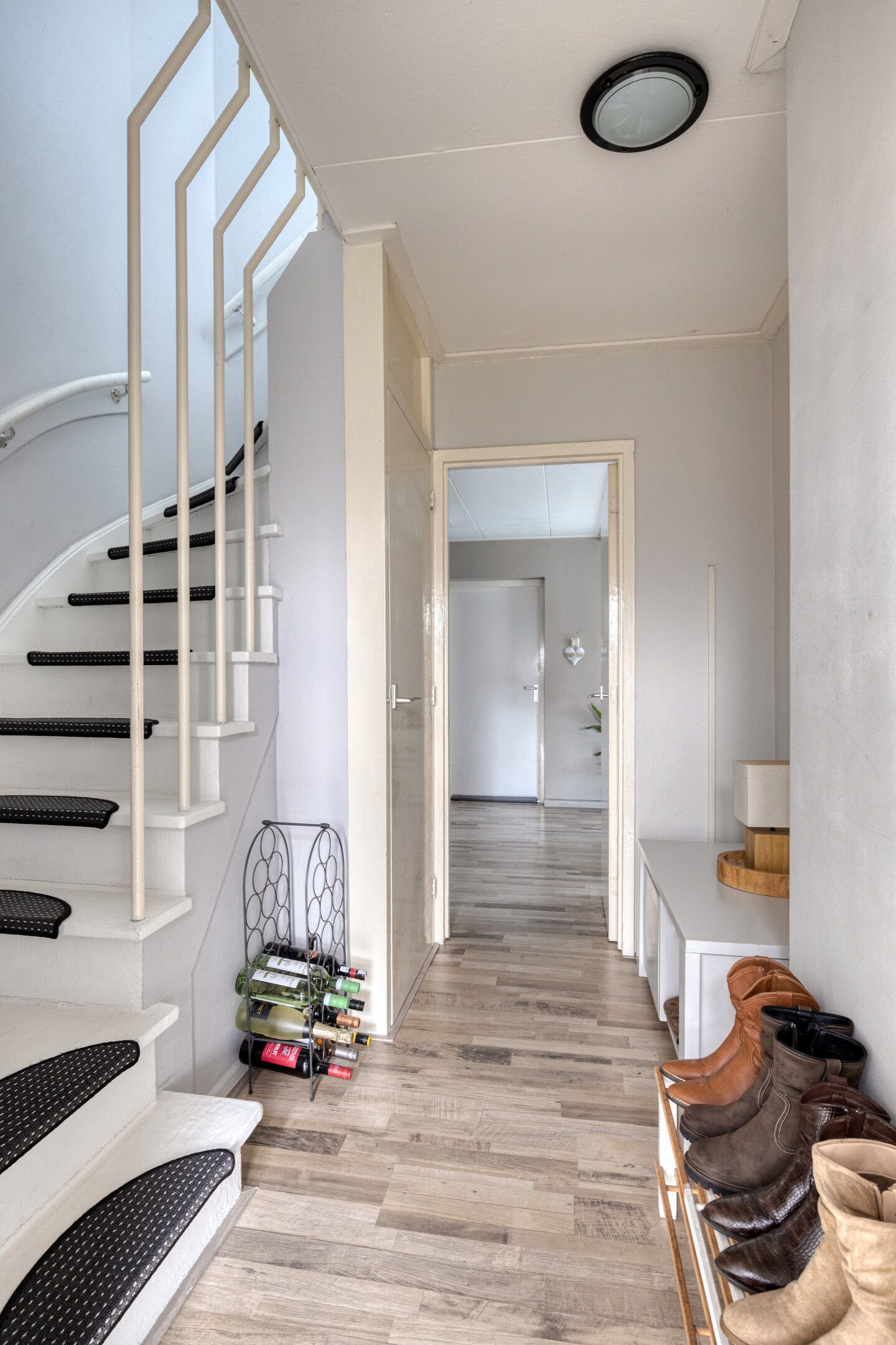 Foto 9 van Barnar 32