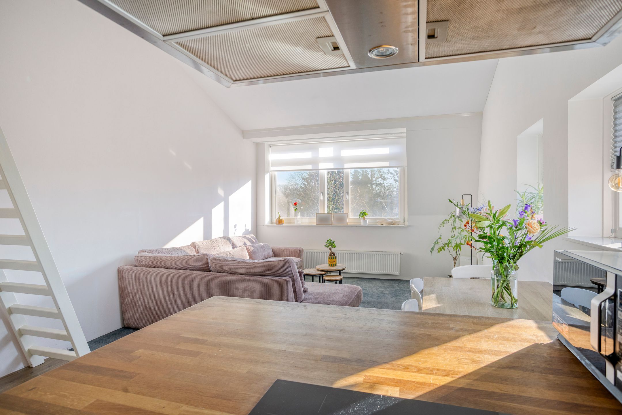 Foto 12 van Van Wijnbergenlaan 12-E