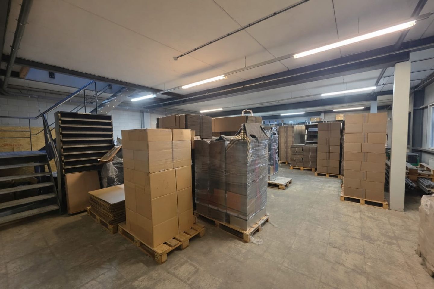 View photo 5 of Oosterweg 1-a