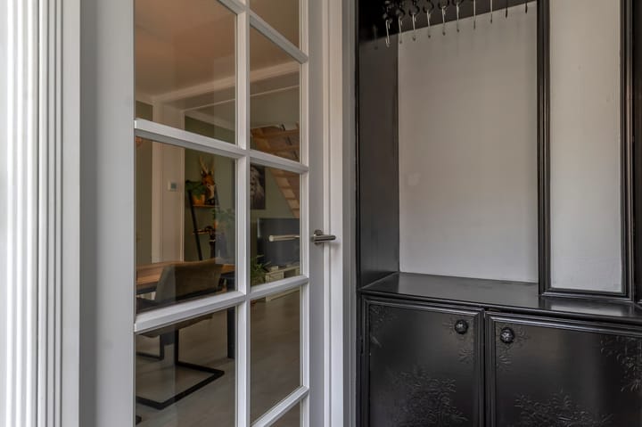 Photo 3 of Van Galenstraat 25