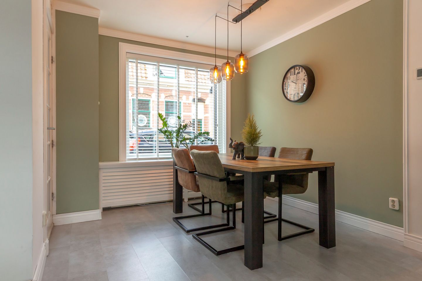 Photo 4 of Van Galenstraat 25