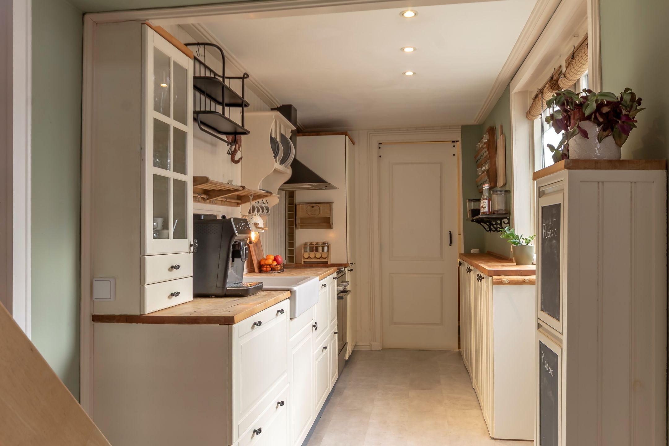 Photo 9 of Van Galenstraat 25