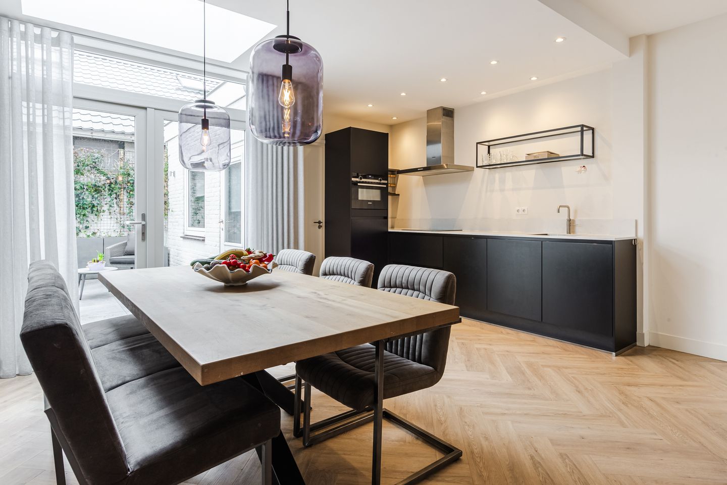 Foto 14 van Kamperfoelieplein 18