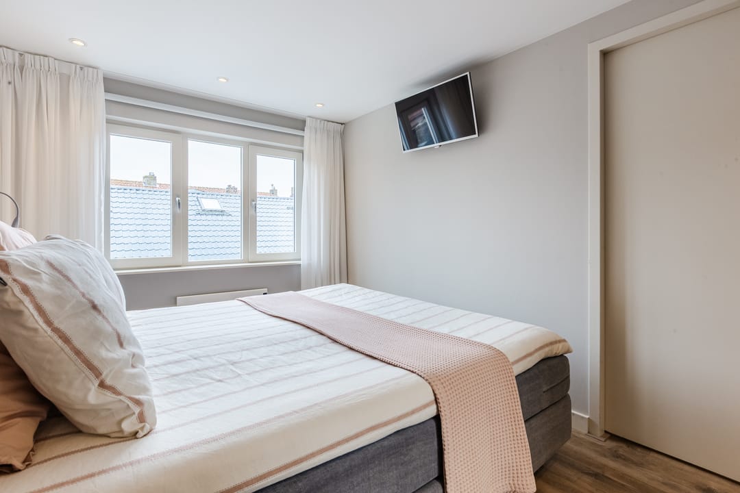 Foto 28 van Kamperfoelieplein 18