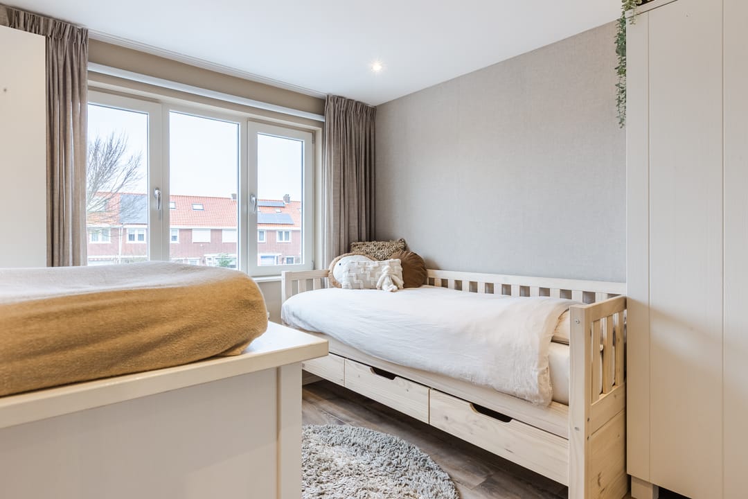 Foto 31 van Kamperfoelieplein 18