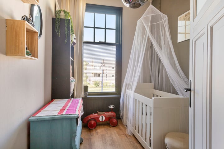 Foto 24 van Alma Tademastraat 18