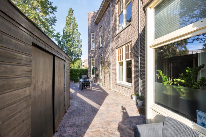 Foto 39 van Alma Tademastraat 18