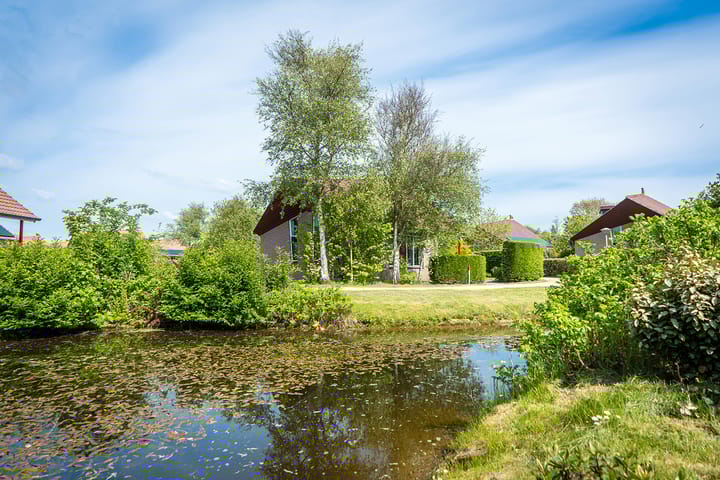 Photo 4 of Grensweg 406