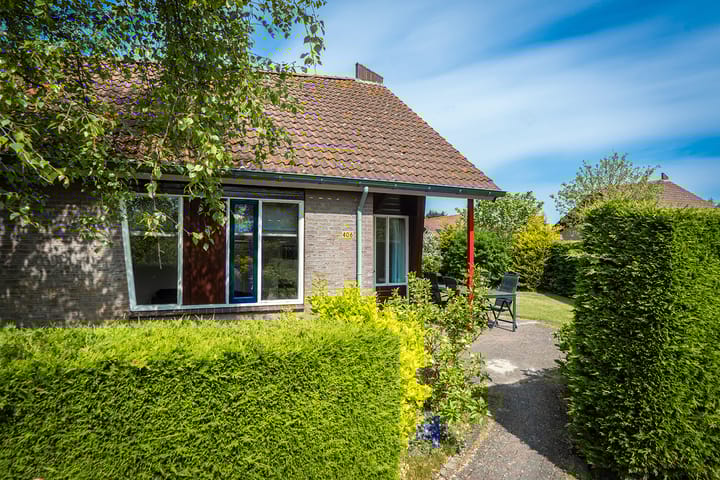 Photo 5 of Grensweg 406