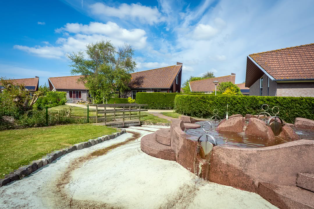 Photo 8 of Grensweg 406