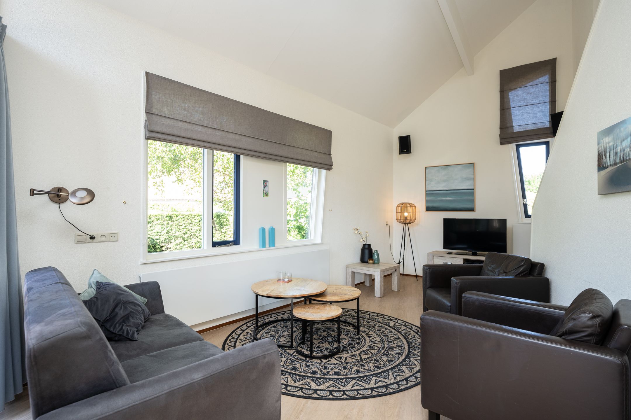 Photo 12 of Grensweg 406