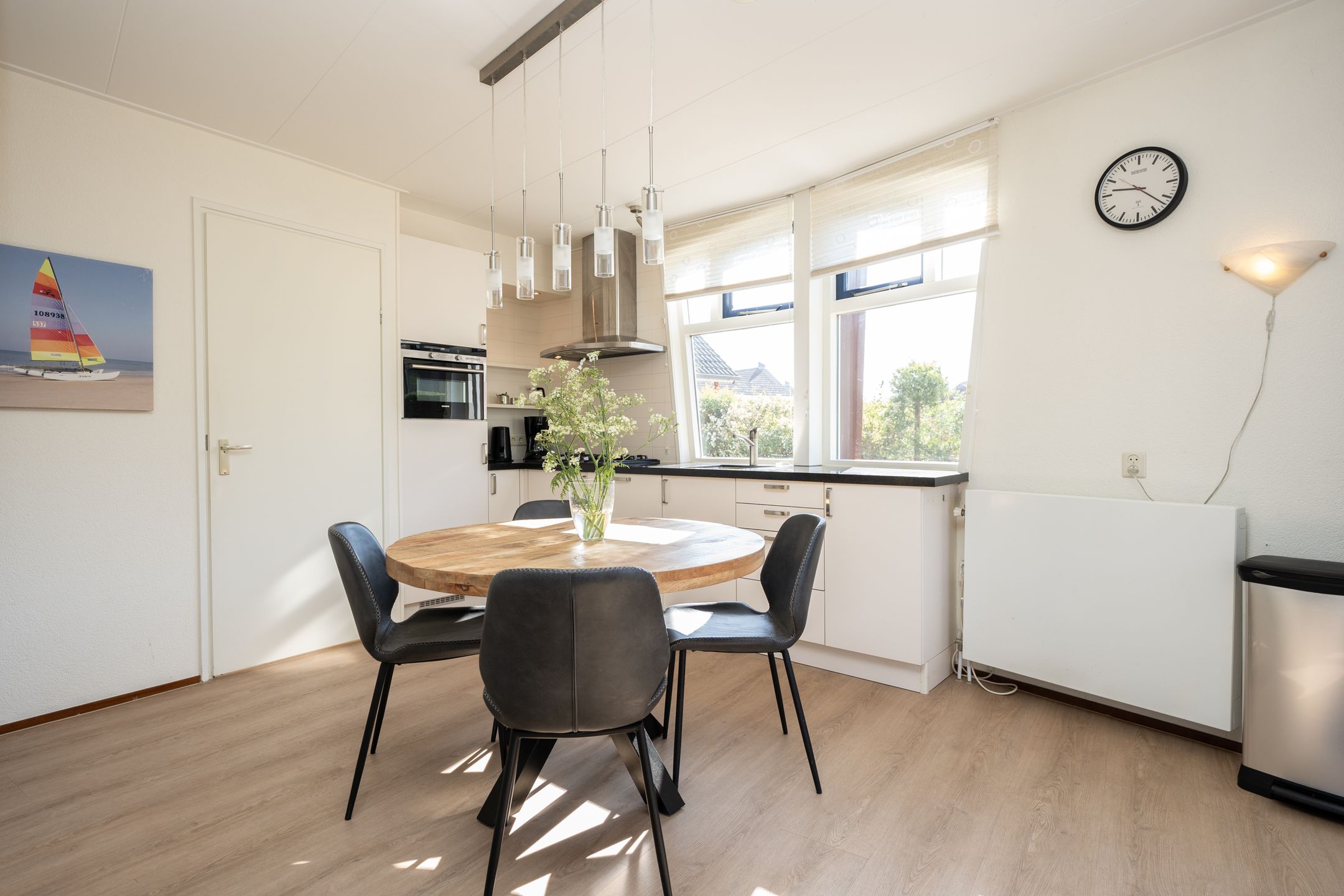 Photo 18 of Grensweg 406