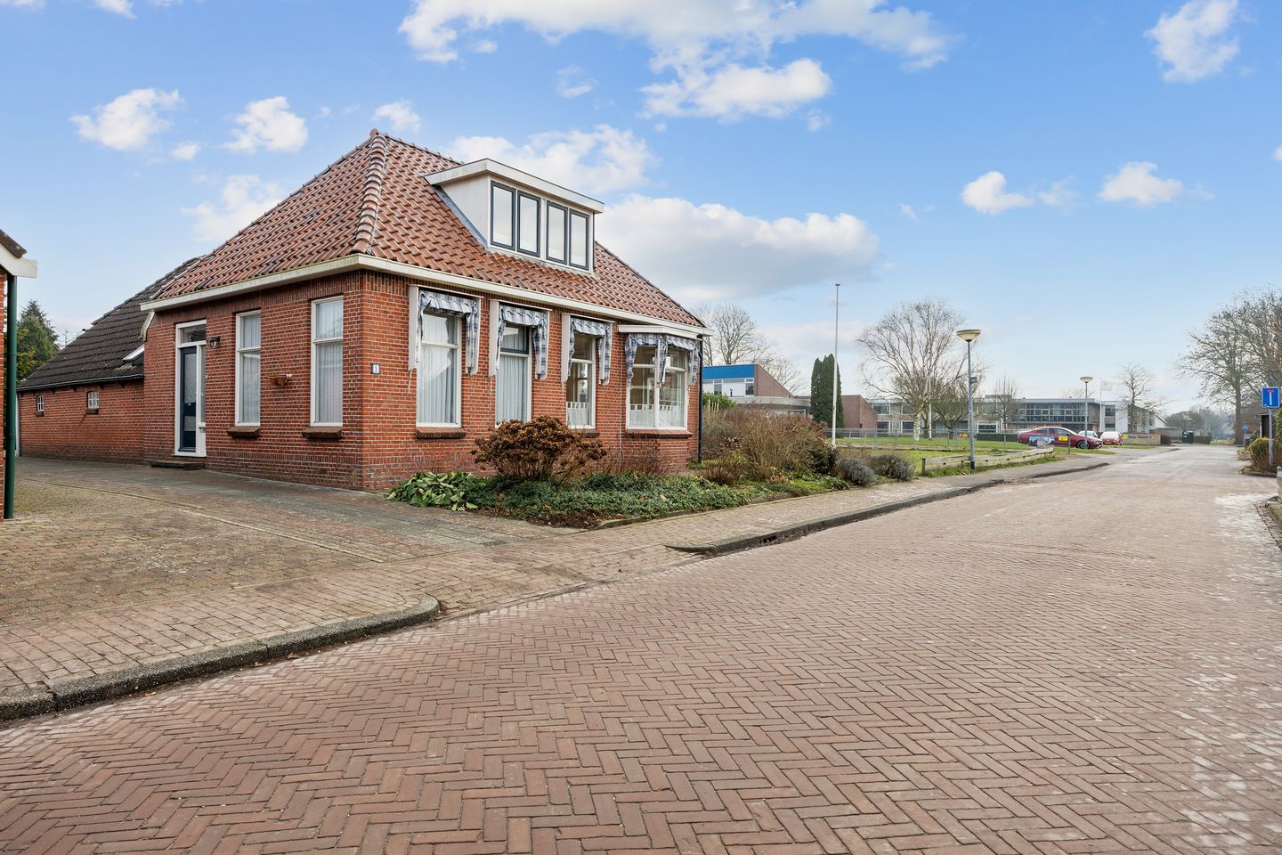 Foto 10 van Tuinbouwstraat 1