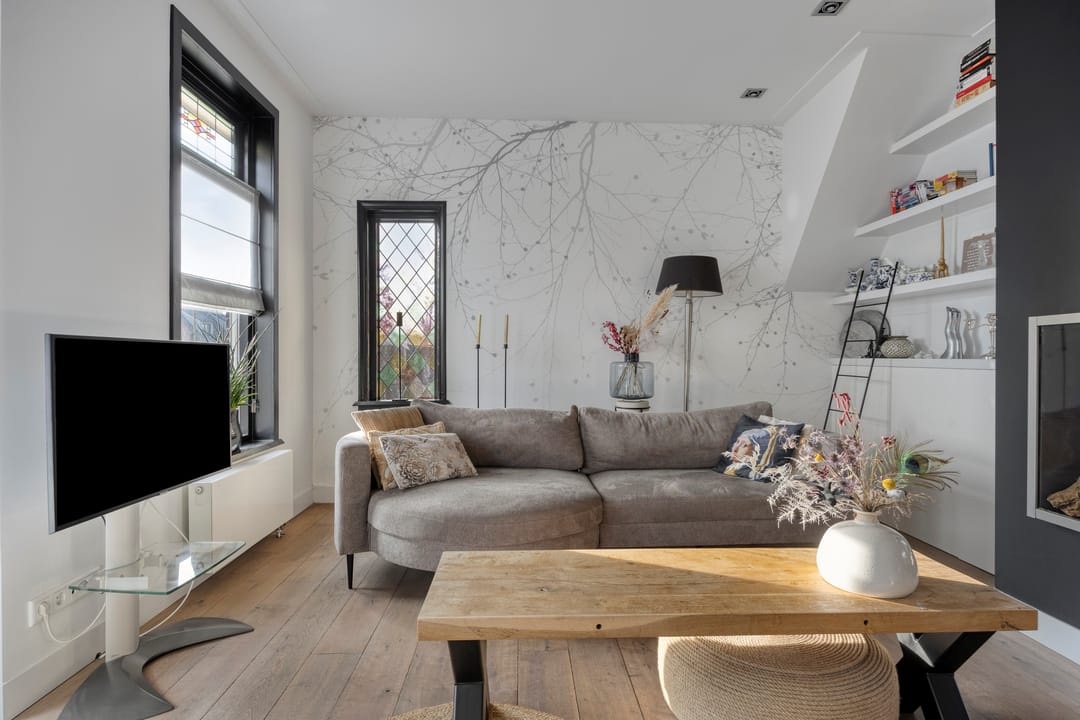 Photo 8 of Oosteinde 21