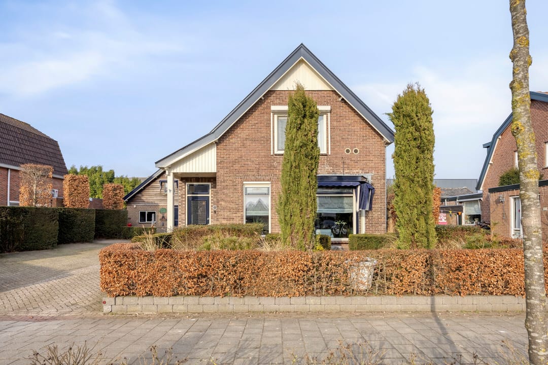 Photo 53 of Oosteinde 21