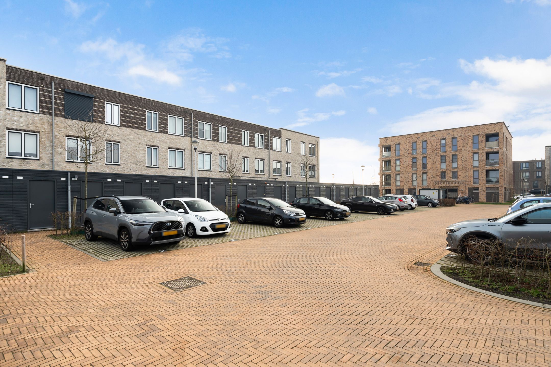 Photo 21 of Begoniatuin 301