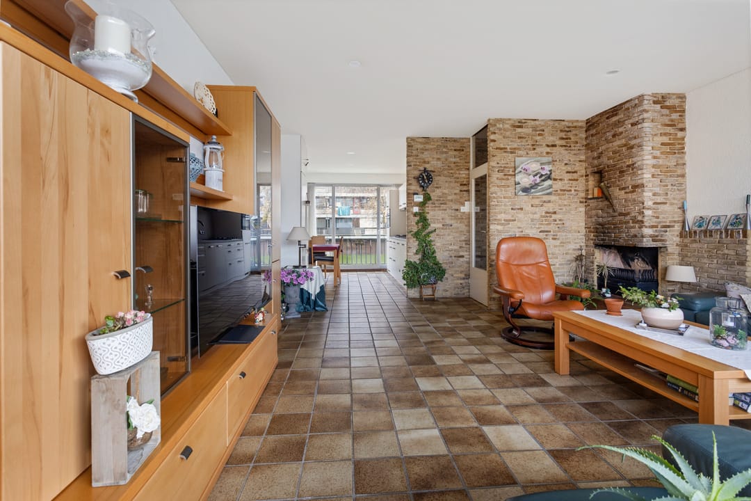 Foto 11 van Weegbreestraat 34