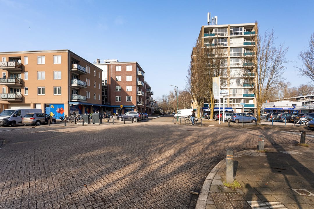 Foto 31 van Weegbreestraat 34