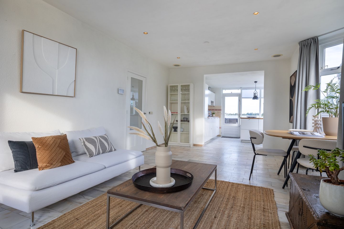 Foto 10 van Notaris d'Aumerielaan 33