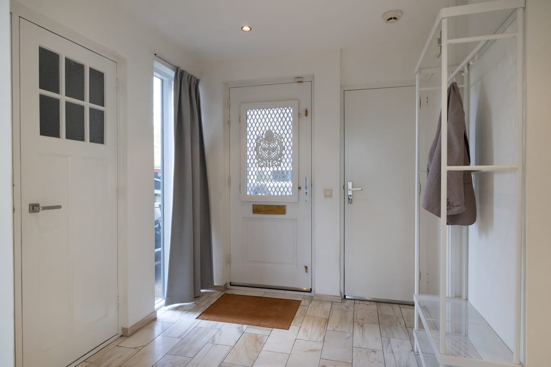 Foto 23 van Notaris d'Aumerielaan 33