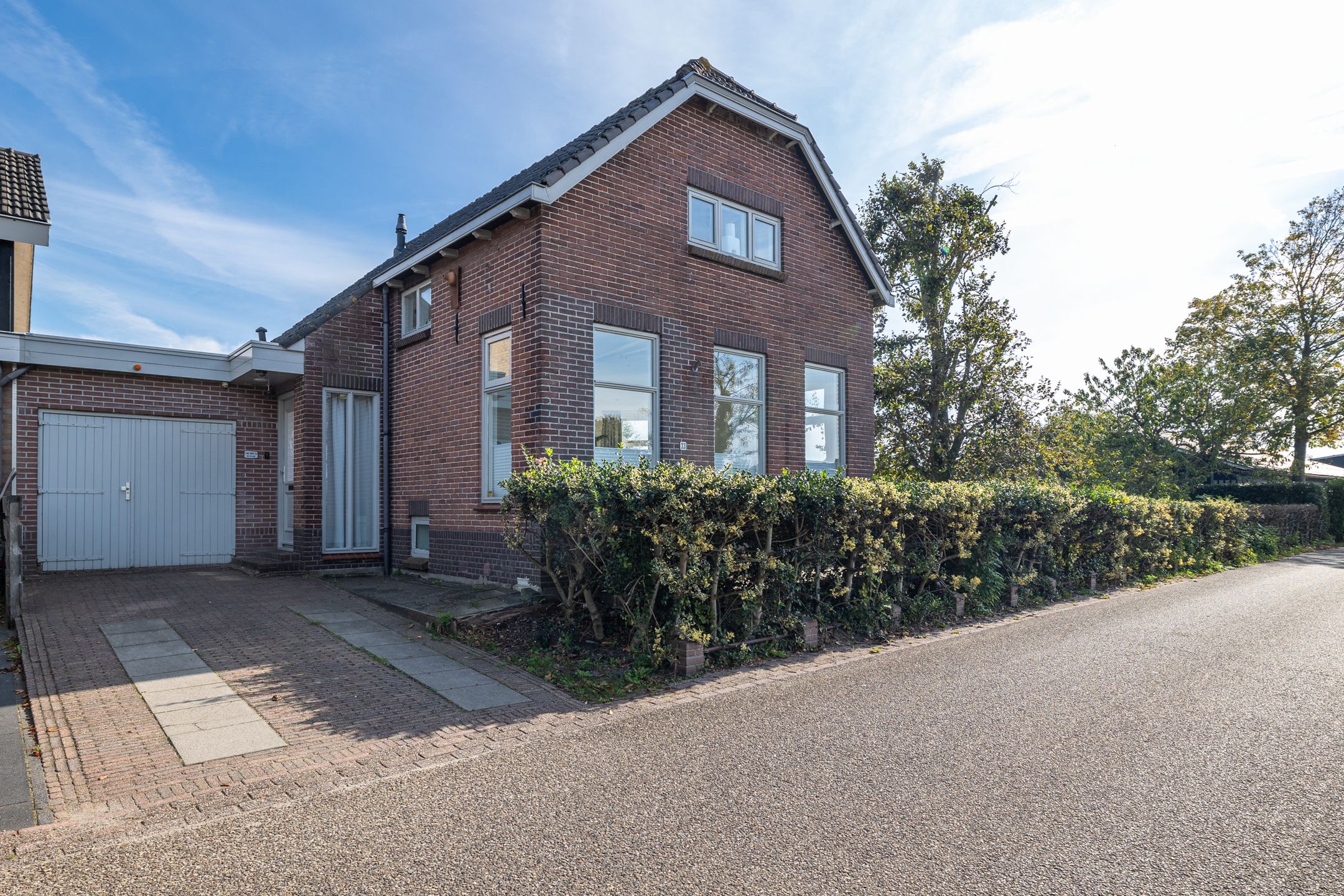 Foto 45 van Notaris d'Aumerielaan 33