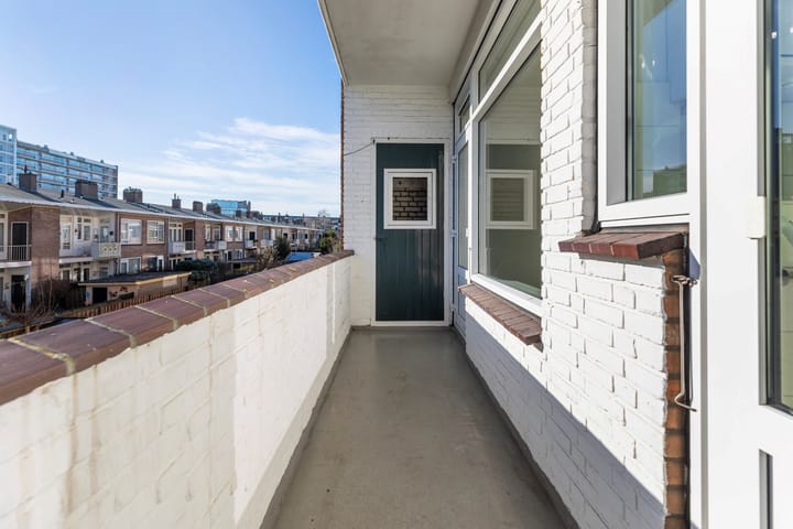 Foto 14 van Monseigneur van Steelaan 256