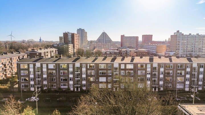 Foto 31 van Monseigneur van Steelaan 256