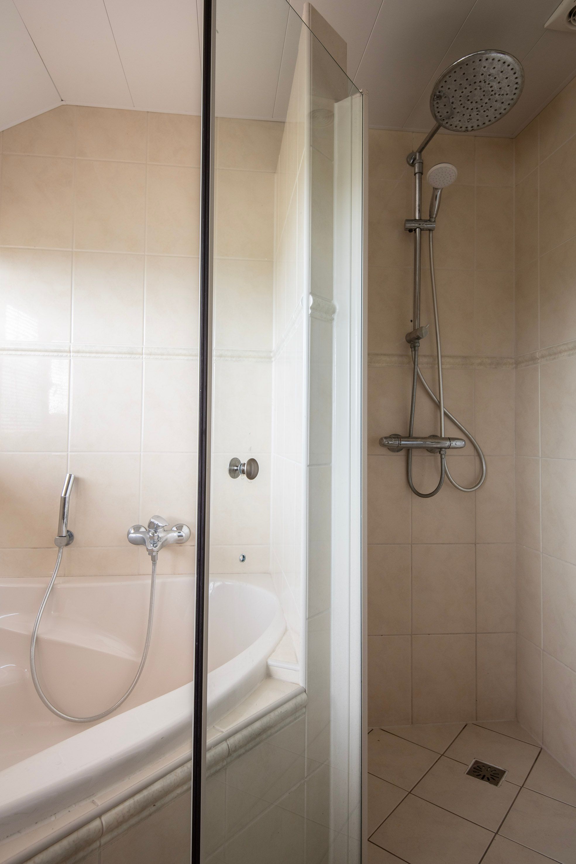 Foto 21 van Huinerbroekweg 1